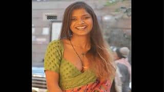 Famous Insta Model and Influencer Khyati Shree New Video Completely Naked Stripping in Mall Trial Room