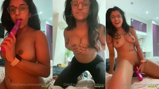 Roshni aka Teen RoshniKxxx Striptease and Pleasing Her Holes with Dildo for Fans