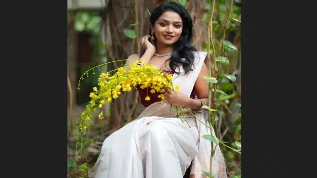 Lavanya Manickam Short App Premium Video Blowjob and Getting Fucked in Doggystyle